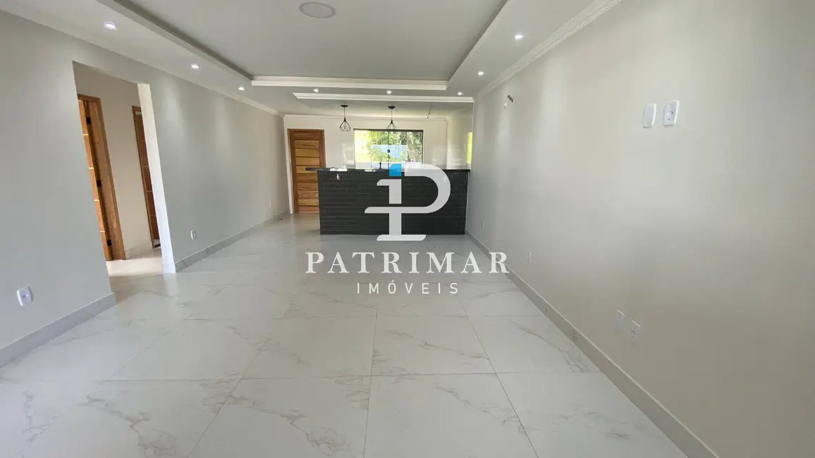 Foto 9 de Casa com 3 quartos à venda, 116m2 em Cajueiros (Itaipuaçu), Marica - RJ