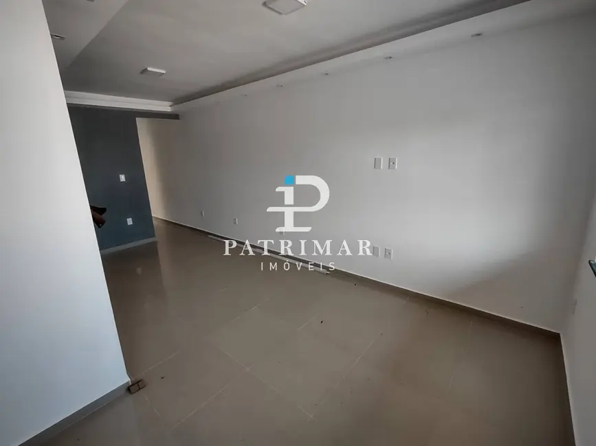 Foto 5 de Casa com 2 quartos à venda, 170m2 em Jardim Atlântico Central (Itaipuaçu), Marica - RJ