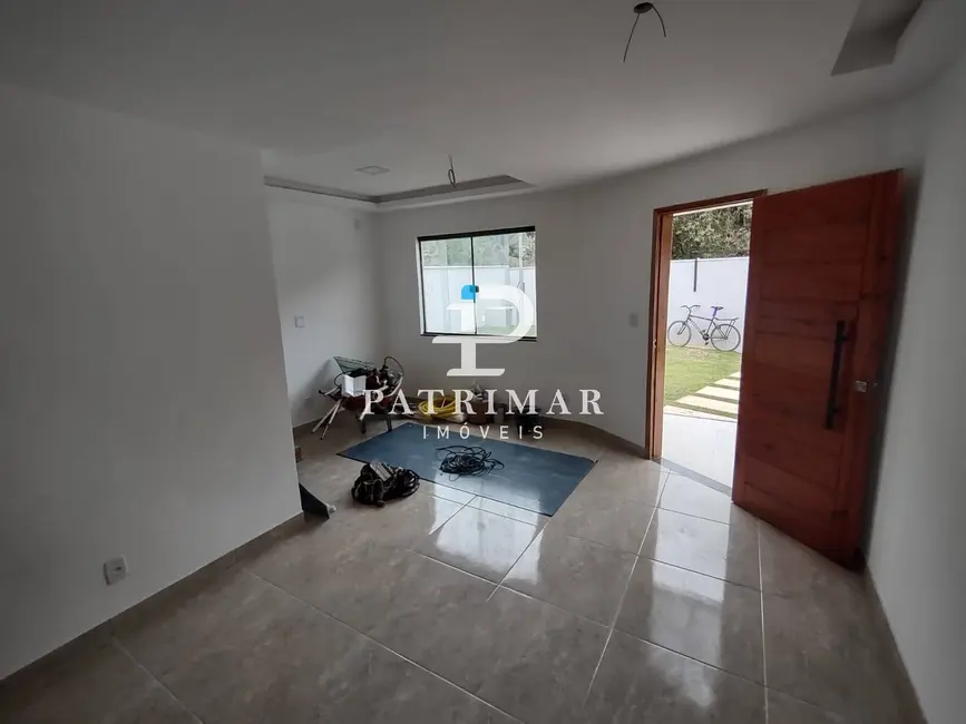 Foto 9 de Casa com 3 quartos à venda, 420m2 em Jardim Atlântico Central (Itaipuaçu), Marica - RJ