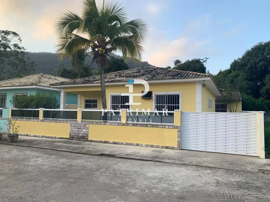 Foto 4 de Casa com 4 quartos à venda, 110m2 em Itaocaia Valley (Itaipuaçu), Marica - RJ