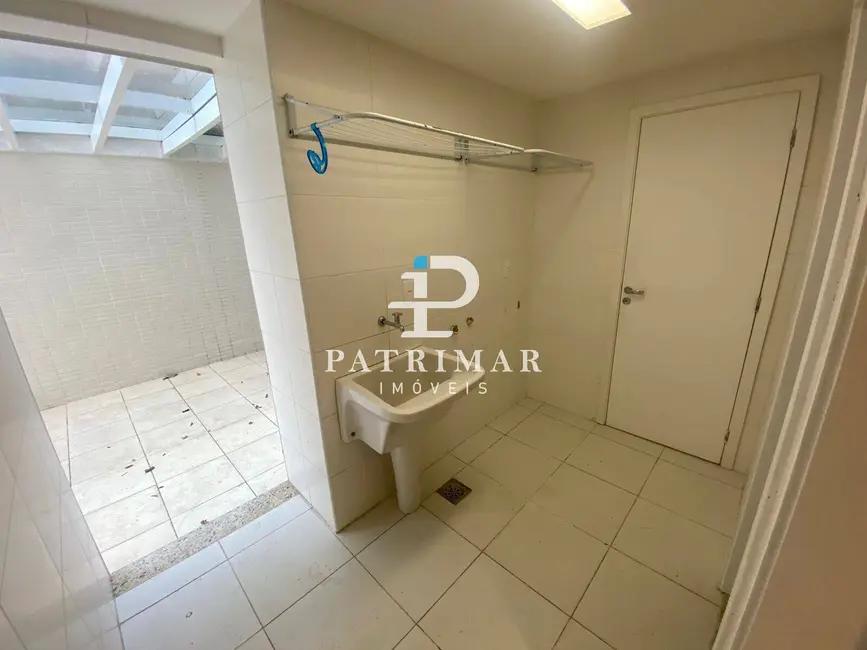 Casa com 4 quartos à venda, 157m2 em São Francisco, Niteroi - RJ - imagem 7 Foto 7 de Casa com 4 quartos à venda, 157m2 em São Francisco, Niteroi - RJ