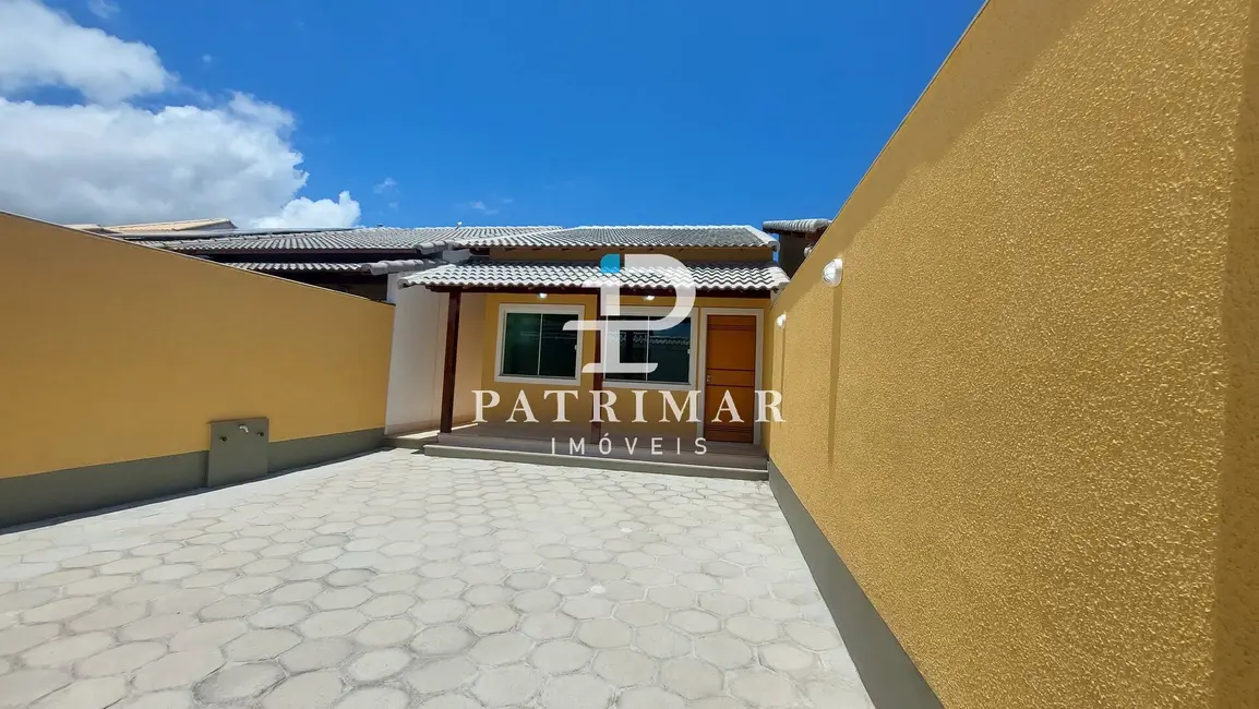Foto 3 de Casa com 2 quartos à venda, 146m2 em Jardim Atlântico Central (Itaipuaçu), Marica - RJ