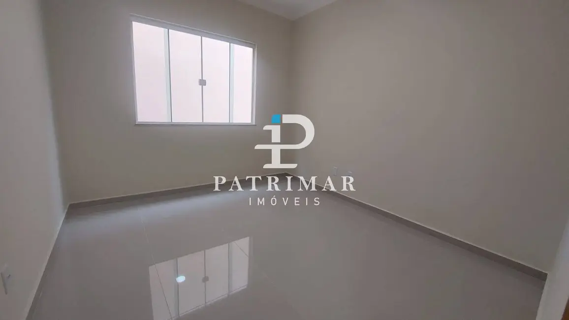 Foto 5 de Casa com 2 quartos à venda, 146m2 em Jardim Atlântico Central (Itaipuaçu), Marica - RJ