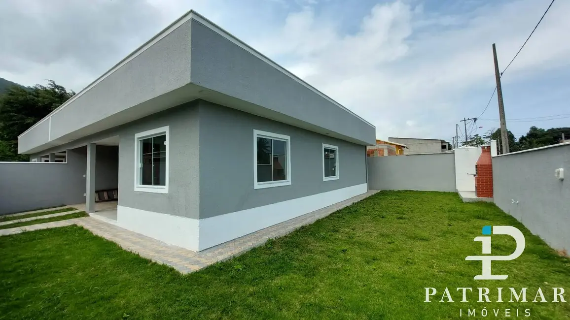 Foto 2 de Casa com 3 quartos à venda, 140m2 em Marica - RJ