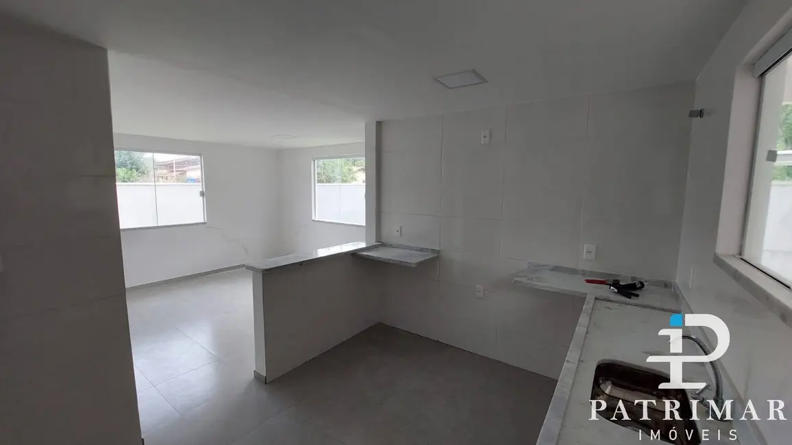 Foto 6 de Casa com 3 quartos à venda, 140m2 em Marica - RJ