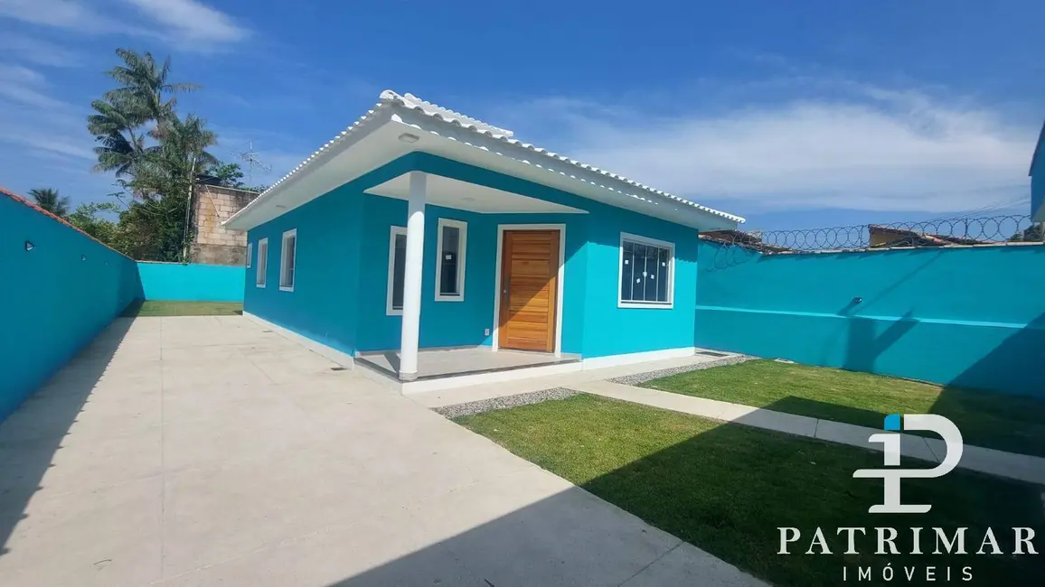 Foto 2 de Casa com 3 quartos à venda, 264m2 em Jardim Atlântico Oeste (Itaipuaçu), Marica - RJ
