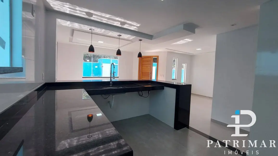 Foto 9 de Casa com 3 quartos à venda, 264m2 em Jardim Atlântico Oeste (Itaipuaçu), Marica - RJ