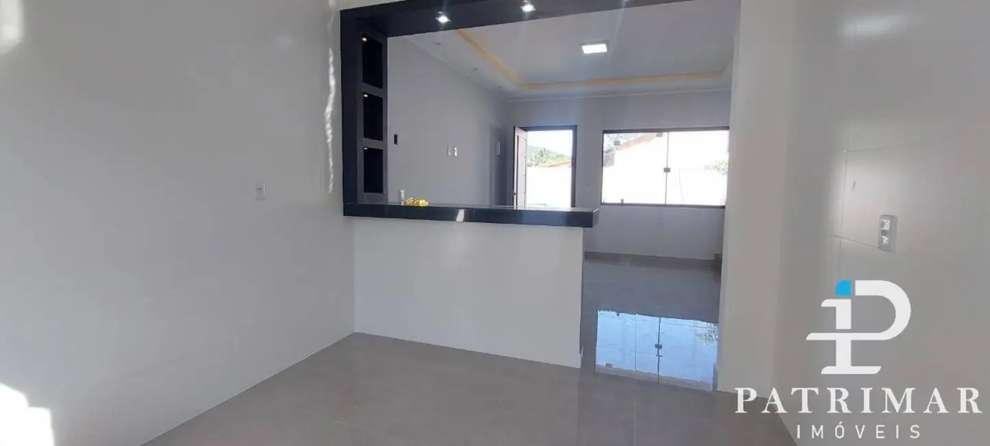 Casa com 2 quartos à venda, 11m2 em Chácaras de Inoã (Inoã), Marica - RJ - imagem 5 Foto 5 de Casa com 2 quartos à venda, 11m2 em Chácaras de Inoã (Inoã), Marica - RJ