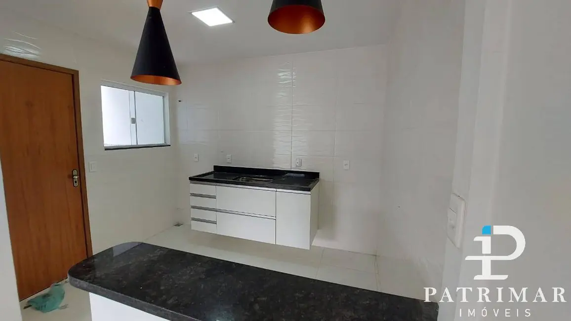 Foto 8 de Casa com 2 quartos à venda, 70m2 em Jardim Atlântico Central (Itaipuaçu), Marica - RJ