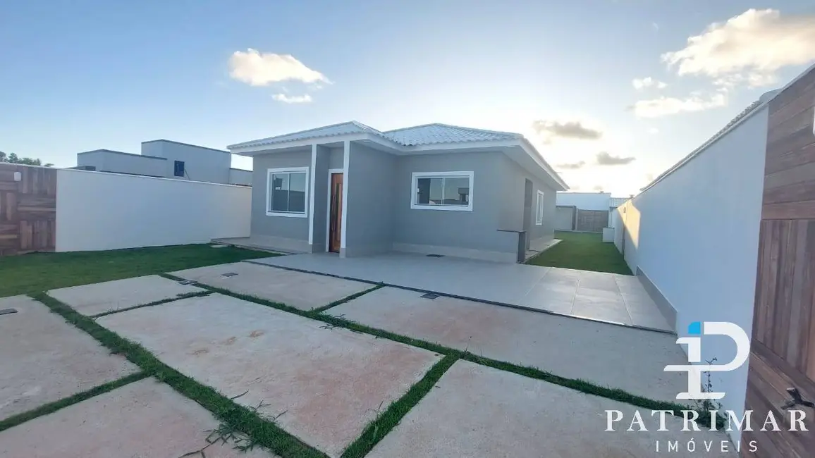 Foto 4 de Casa com 3 quartos à venda, 362m2 em Jardim Atlântico Leste (Itaipuaçu), Marica - RJ