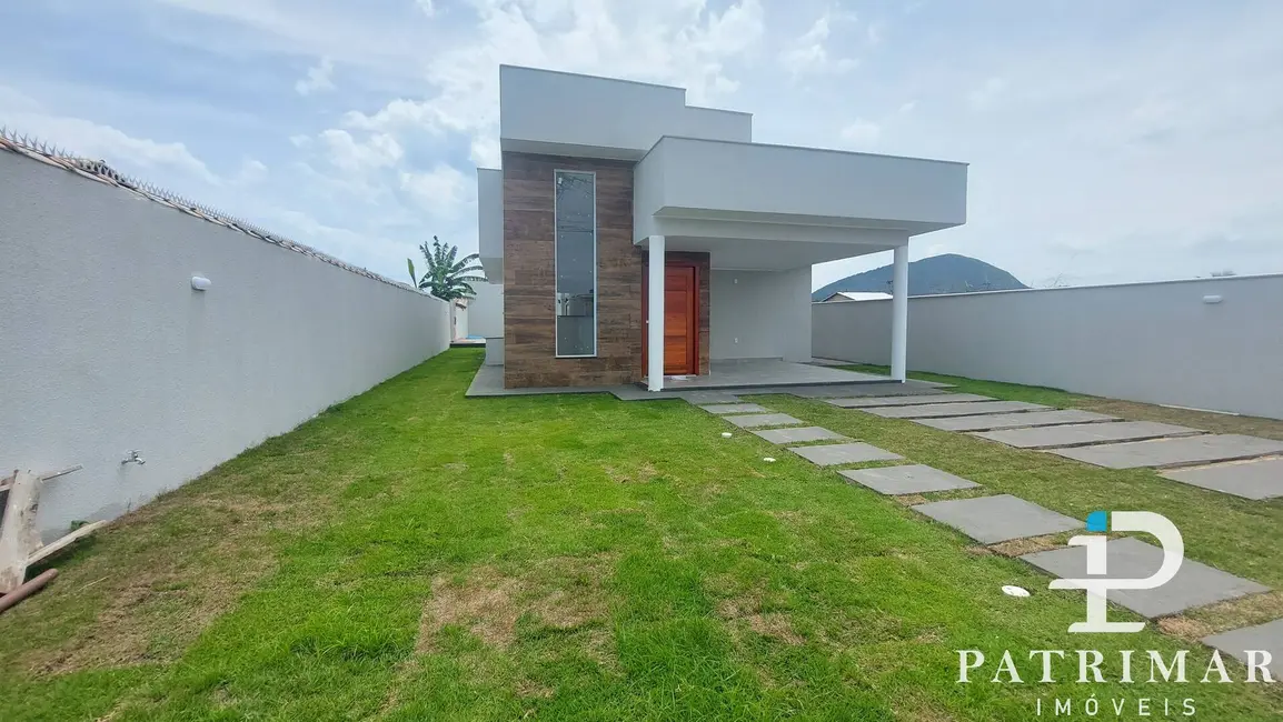 Foto 2 de Casa com 3 quartos à venda, 348m2 em Jardim Atlântico Leste (Itaipuaçu), Marica - RJ