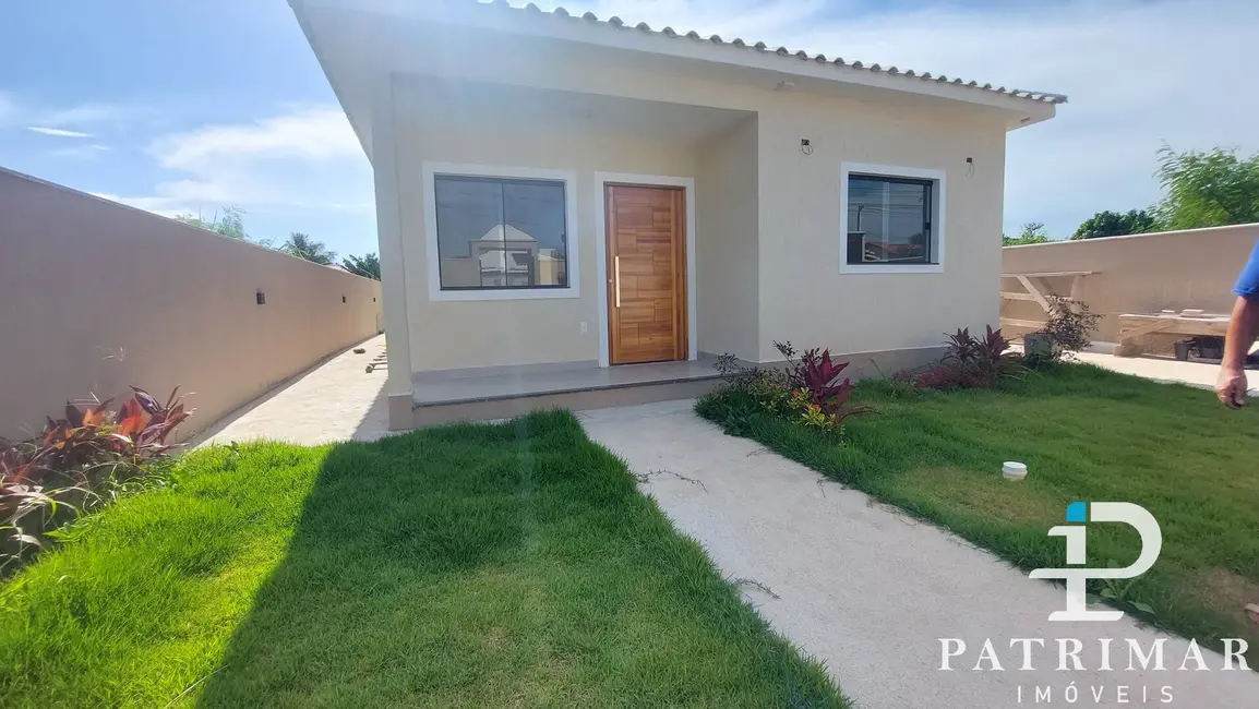 Foto 4 de Casa com 3 quartos à venda, 380m2 em Jardim Atlântico Leste (Itaipuaçu), Marica - RJ