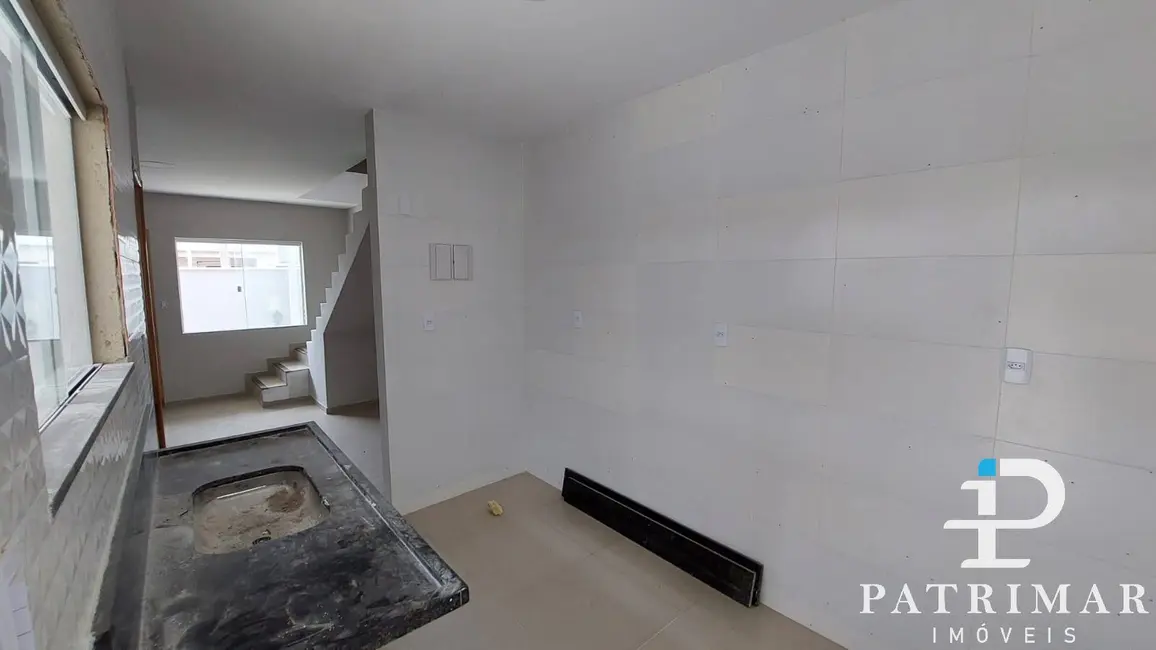 Foto 6 de Casa com 2 quartos à venda, 50m2 em Jardim Atlântico Central (Itaipuaçu), Marica - RJ