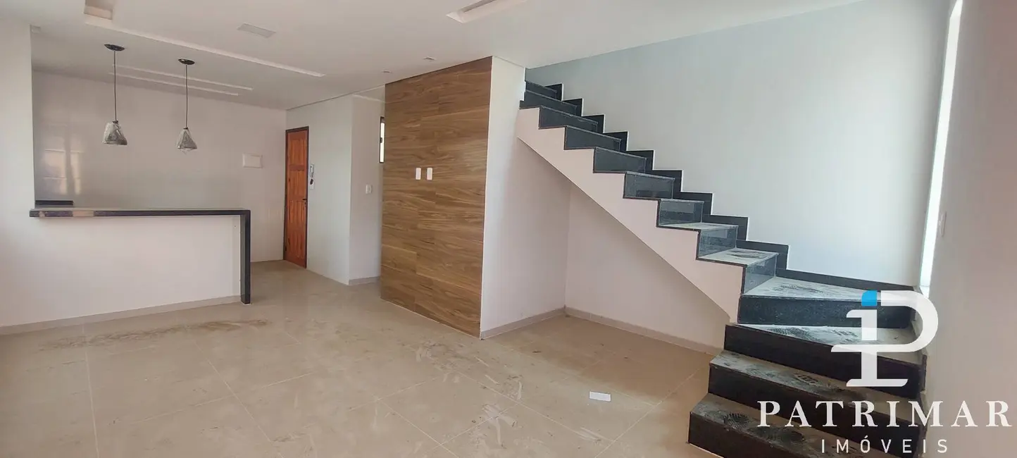 Foto 5 de Casa com 2 quartos à venda, 70m2 em Barroco (Itaipuaçu), Marica - RJ