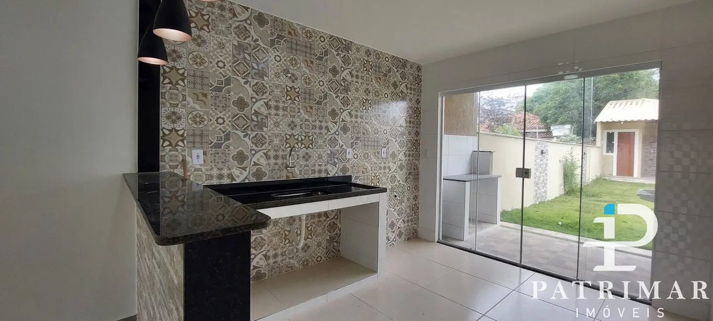 Foto 4 de Casa com 3 quartos à venda, 202m2 em Barroco (Itaipuaçu), Marica - RJ