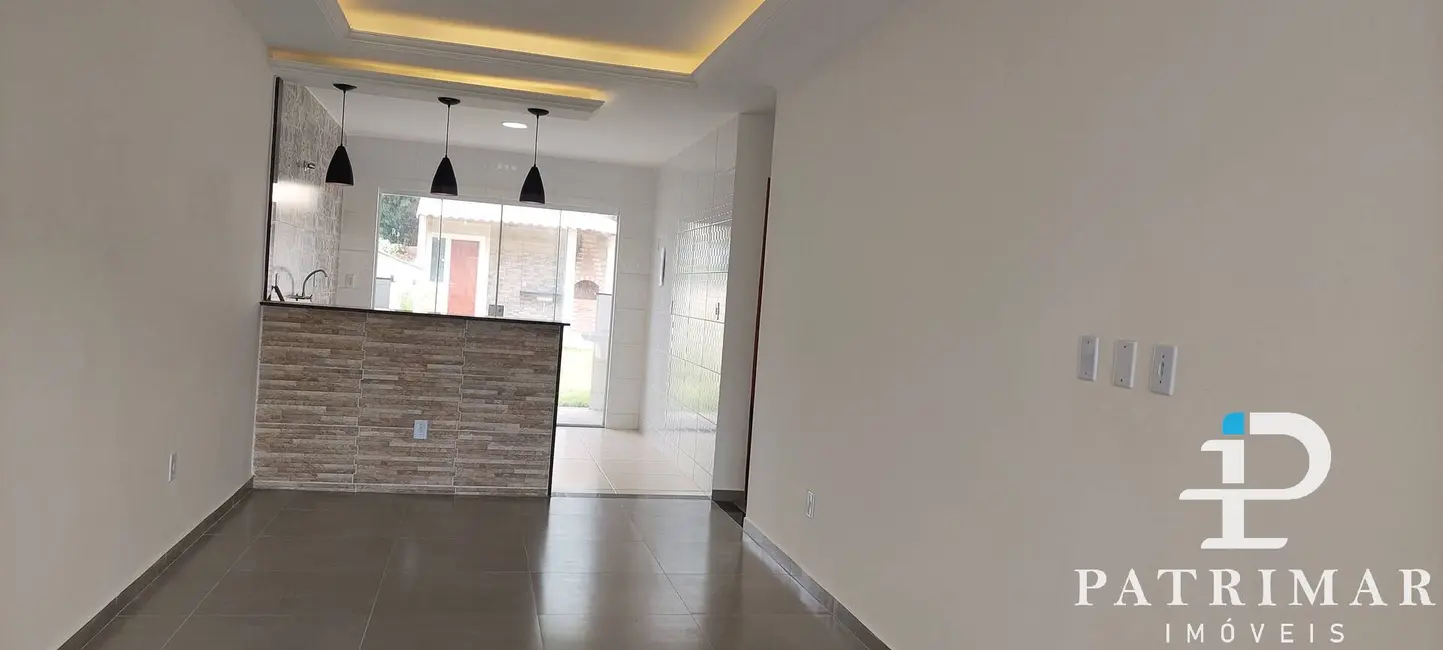 Foto 3 de Casa com 3 quartos à venda, 202m2 em Barroco (Itaipuaçu), Marica - RJ