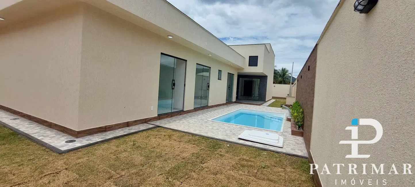 Foto 3 de Casa com 3 quartos à venda, 185m2 em Marica - RJ