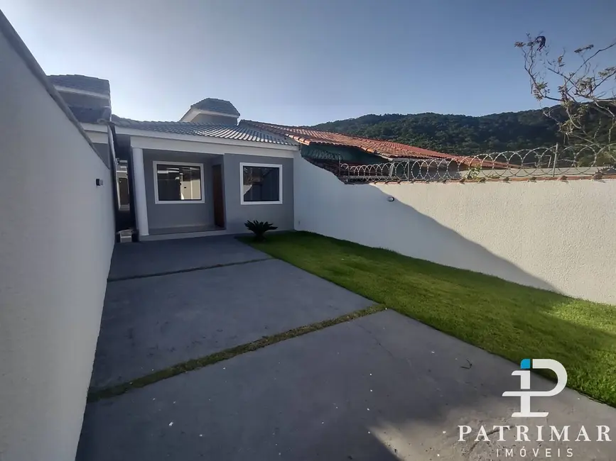 Foto 2 de Casa com 2 quartos à venda, 159m2 em Praia de Itaipuaçu (Itaipuaçu), Marica - RJ