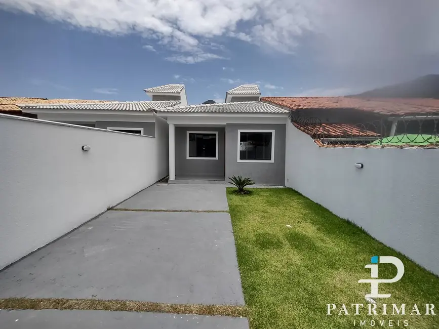 Foto 1 de Casa com 2 quartos à venda, 159m2 em Praia de Itaipuaçu (Itaipuaçu), Marica - RJ