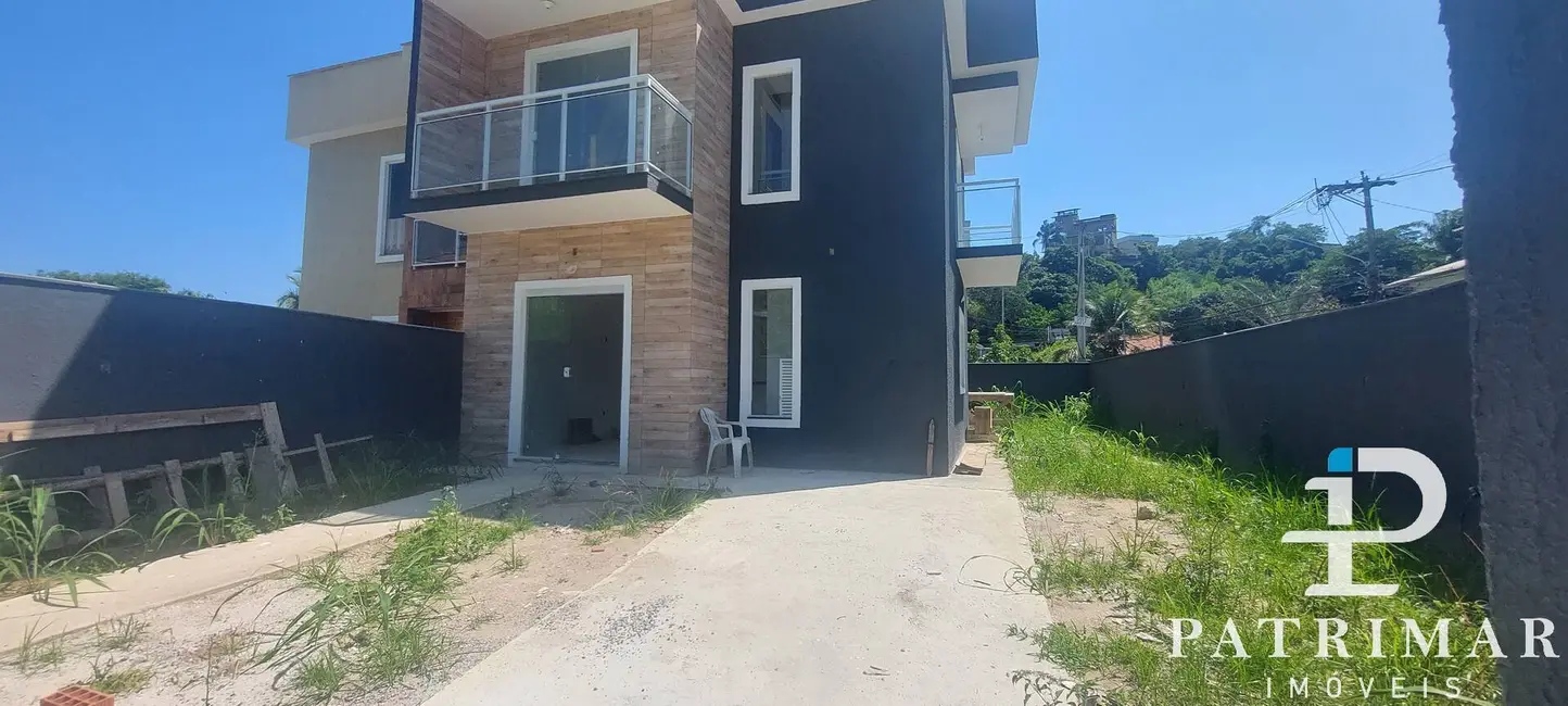 Foto 2 de Casa com 3 quartos à venda, 125m2 em Itaipu, Niteroi - RJ