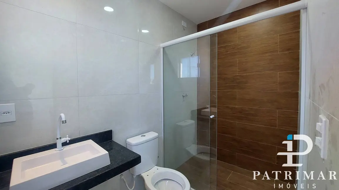 Foto 9 de Casa com 3 quartos à venda, 382m2 em Jardim Atlântico Central (Itaipuaçu), Marica - RJ