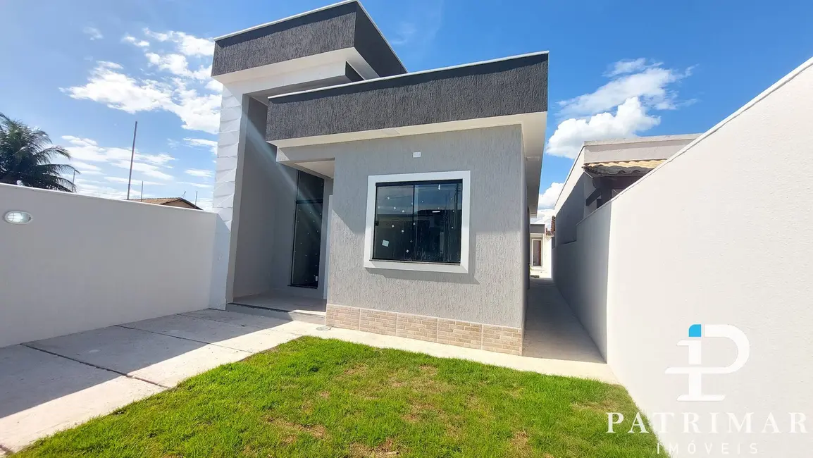 Foto 3 de Casa com 2 quartos à venda, 134m2 em Jardim Atlântico Central (Itaipuaçu), Marica - RJ