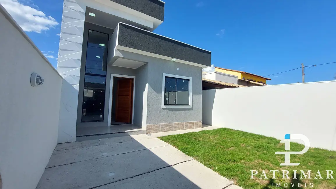 Foto 2 de Casa com 2 quartos à venda, 134m2 em Jardim Atlântico Central (Itaipuaçu), Marica - RJ