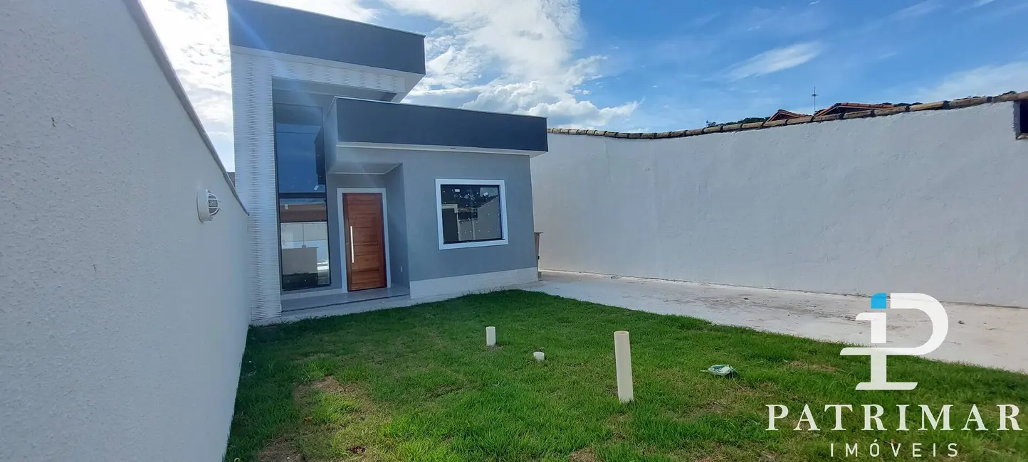 Foto 1 de Casa com 2 quartos à venda, 119m2 em Jardim Atlântico Oeste (Itaipuaçu), Marica - RJ