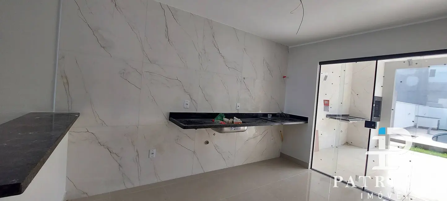 Foto 8 de Casa com 2 quartos à venda, 119m2 em Jardim Atlântico Oeste (Itaipuaçu), Marica - RJ