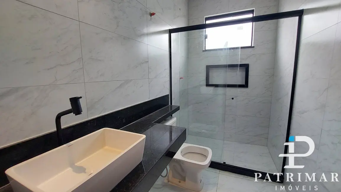 Casa com 3 quartos à venda, 351m2 em Jardim Atlântico Leste (Itaipuaçu), Marica - RJ - imagem 6 Foto 6 de Casa com 3 quartos à venda, 351m2 em Jardim Atlântico Leste (Itaipuaçu), Marica - RJ