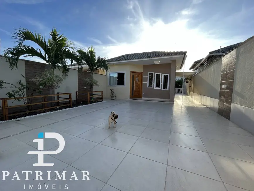 Foto 3 de Casa com 3 quartos à venda, 183m2 em Jardim Atlântico Oeste (Itaipuaçu), Marica - RJ