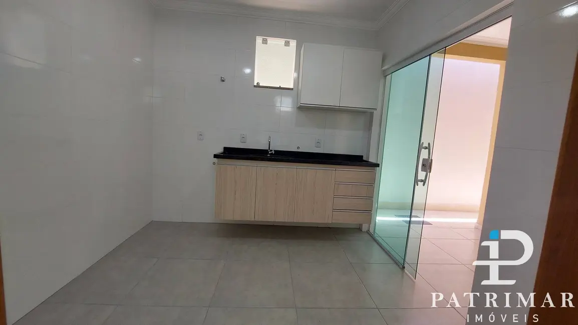 Foto 9 de Casa com 3 quartos à venda, 141m2 em Jardim Atlântico Central (Itaipuaçu), Marica - RJ