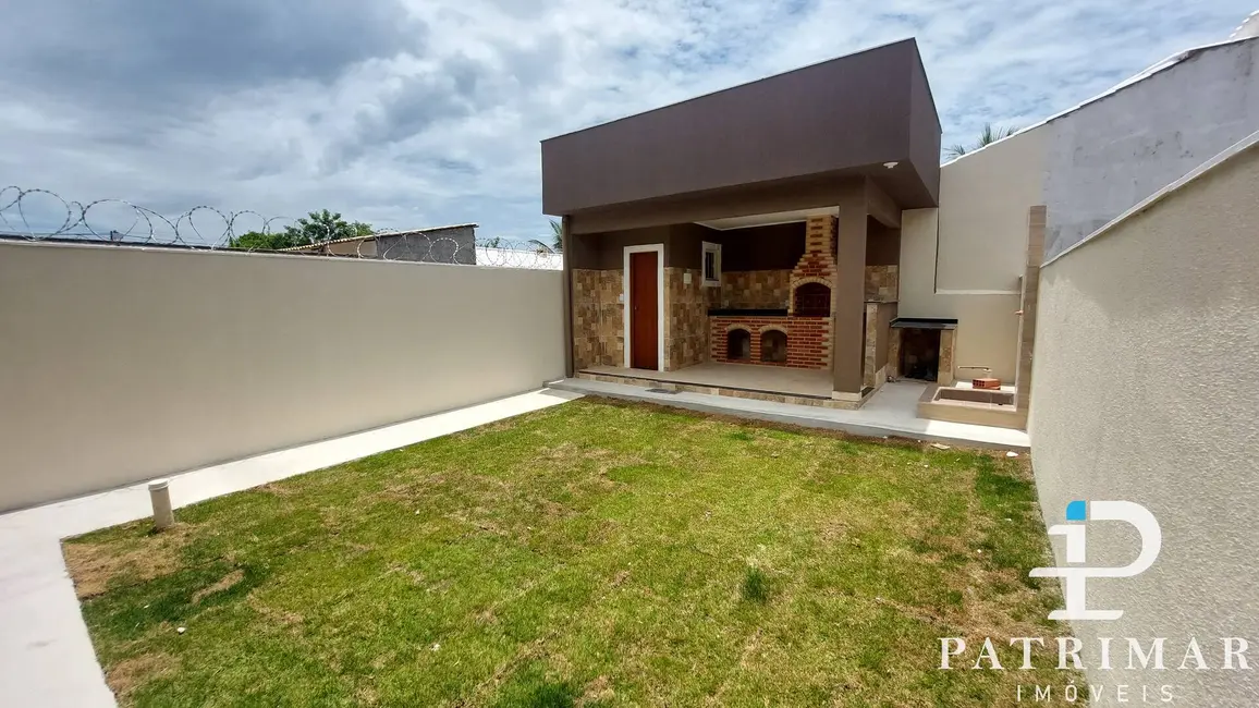 Foto 5 de Casa com 2 quartos à venda, 129m2 em Jardim Atlântico Central (Itaipuaçu), Marica - RJ
