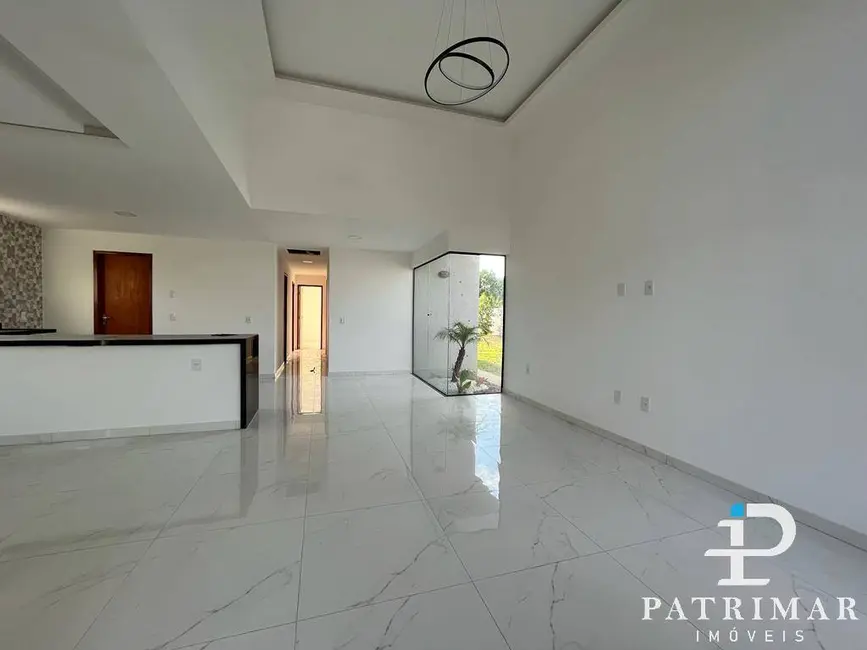 Foto 7 de Casa com 3 quartos à venda, 550m2 em Jardim Atlântico Leste (Itaipuaçu), Marica - RJ