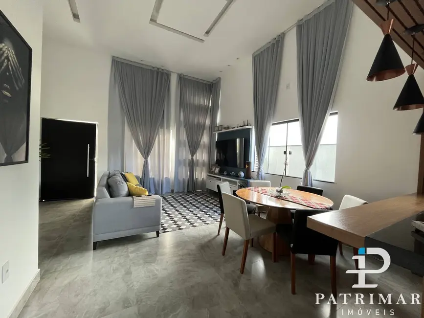 Foto 5 de Casa com 3 quartos à venda, 171m2 em Cajueiros (Itaipuaçu), Marica - RJ