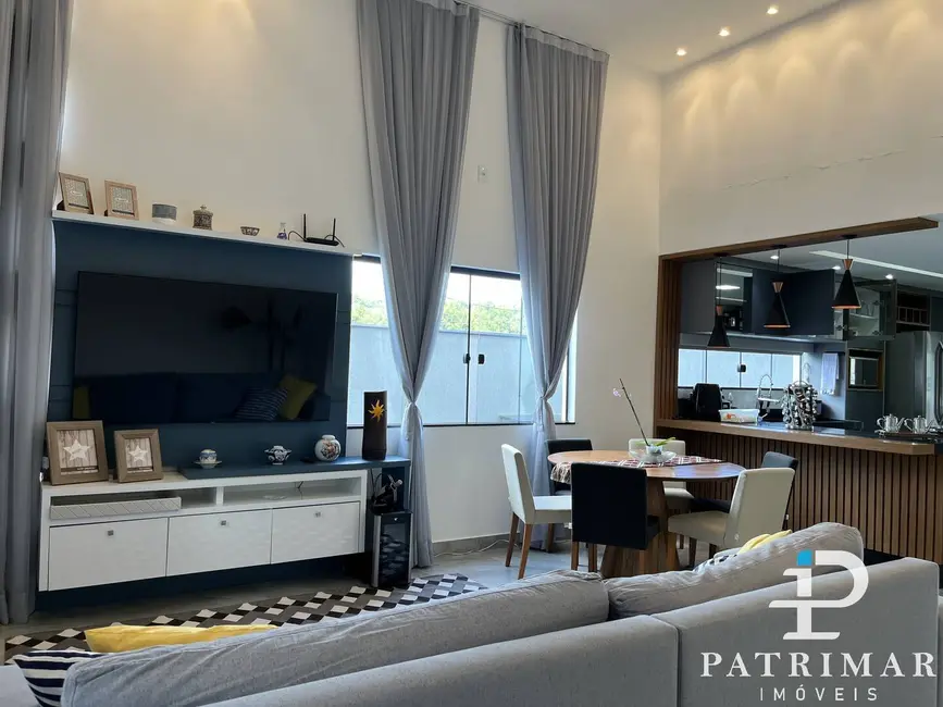 Foto 6 de Casa com 3 quartos à venda, 171m2 em Cajueiros (Itaipuaçu), Marica - RJ