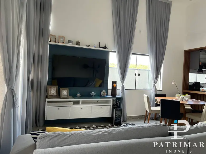 Foto 4 de Casa com 3 quartos à venda, 171m2 em Cajueiros (Itaipuaçu), Marica - RJ