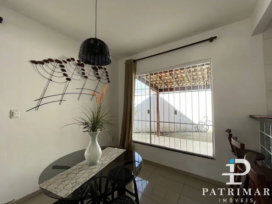 Foto 9 de Casa com 2 quartos à venda, 363m2 em Jardim Atlântico Oeste (Itaipuaçu), Marica - RJ