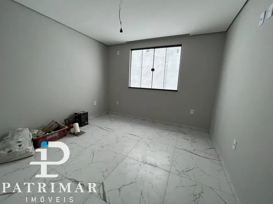 Foto 7 de Casa com 3 quartos à venda, 122m2 em Jardim Atlântico Central (Itaipuaçu), Marica - RJ