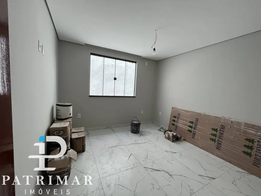 Foto 6 de Casa com 3 quartos à venda, 122m2 em Jardim Atlântico Central (Itaipuaçu), Marica - RJ