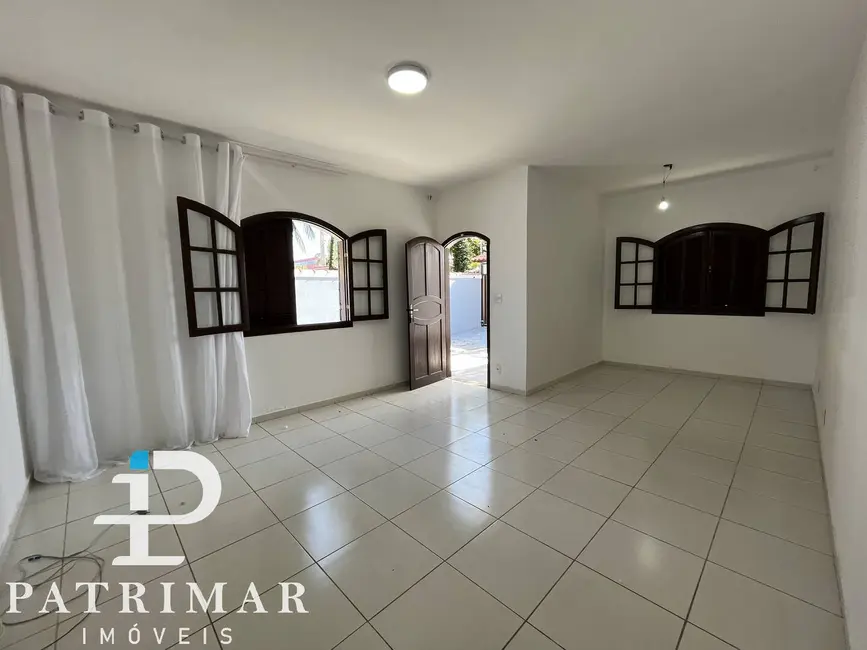 Foto 4 de Casa com 2 quartos à venda, 420m2 em Jardim Atlântico Oeste (Itaipuaçu), Marica - RJ