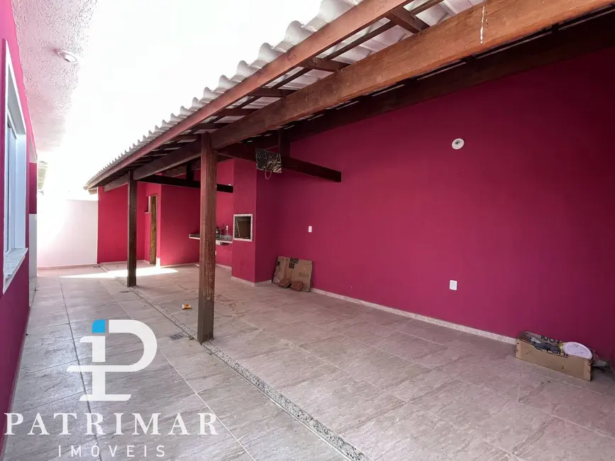 Foto 4 de Casa com 3 quartos à venda, 111m2 em Cajueiros (Itaipuaçu), Marica - RJ