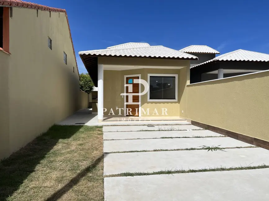 Foto 2 de Casa com 2 quartos à venda, 154m2 em Jardim Atlântico Leste (Itaipuaçu), Marica - RJ