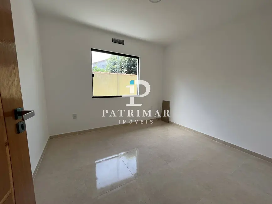 Foto 9 de Casa com 2 quartos à venda, 154m2 em Jardim Atlântico Leste (Itaipuaçu), Marica - RJ