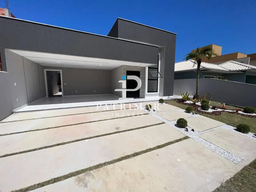 Foto 4 de Casa com 3 quartos à venda, 196m2 em Cajueiros (Itaipuaçu), Marica - RJ