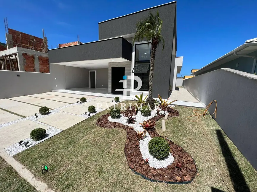 Foto 9 de Casa com 3 quartos à venda, 196m2 em Cajueiros (Itaipuaçu), Marica - RJ