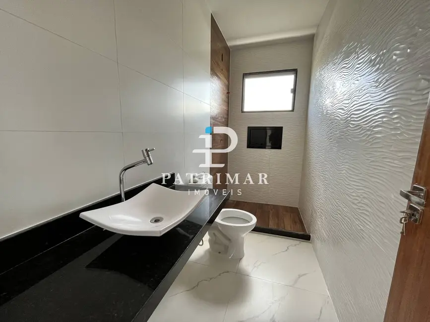 Foto 8 de Casa com 3 quartos à venda, 380m2 em Jardim Atlântico Leste (Itaipuaçu), Marica - RJ