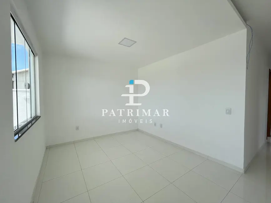 Foto 3 de Casa com 3 quartos à venda, 380m2 em Jardim Atlântico Leste (Itaipuaçu), Marica - RJ