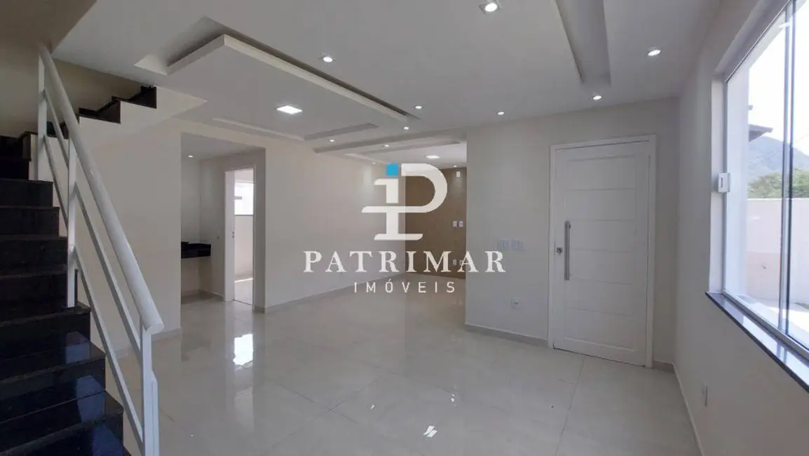 Foto 9 de Casa com 3 quartos à venda, 155m2 em Cajueiros (Itaipuaçu), Marica - RJ