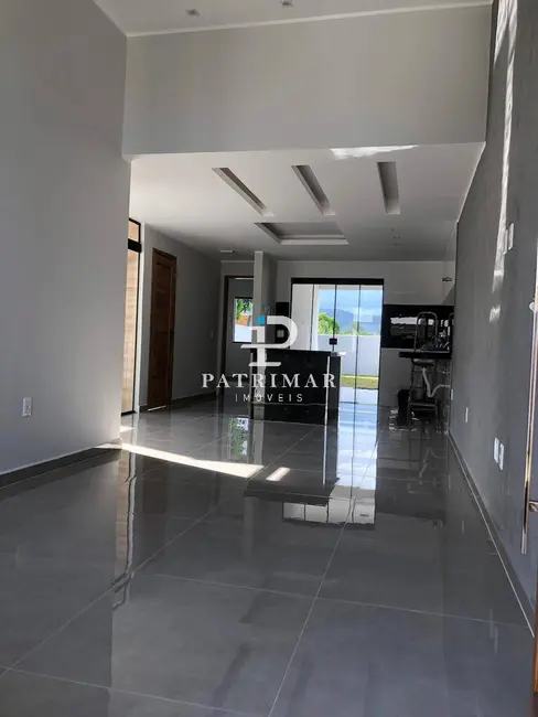 Foto 4 de Casa com 2 quartos à venda, 128m2 em Chácaras de Inoã (Inoã), Marica - RJ